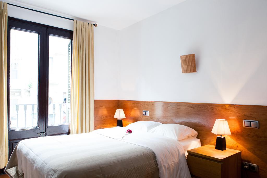 Estudios Pelayo Apartment Barcelona