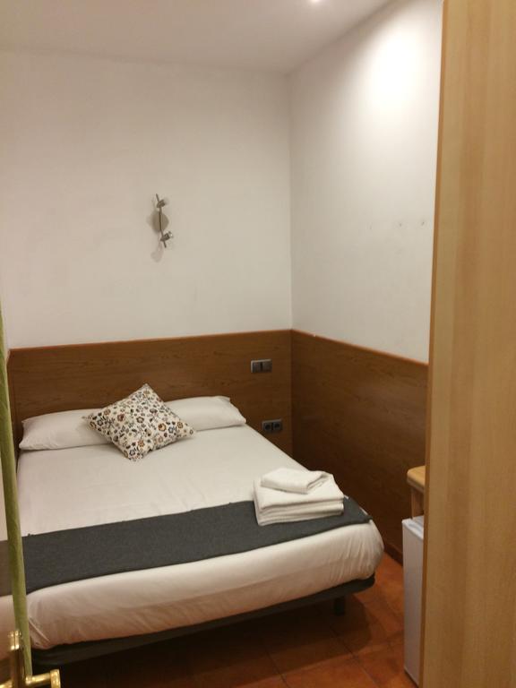 Estudios Pelayo Apartment Barcelona